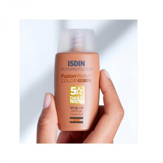 Protetor Solar Facial Fusion Water Color Cor Escura FPS 50 - 50Ml - Drogaria Poupa Centro
